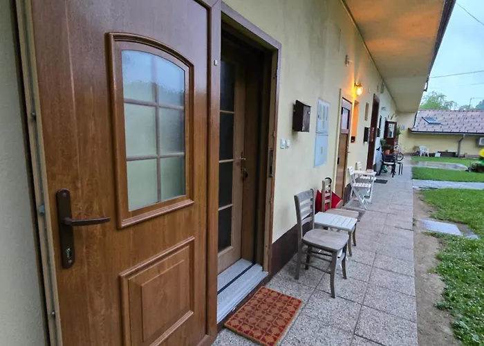 Neptun Appartement *